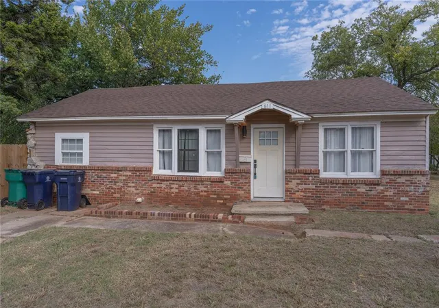 1st image of 611 Nw 95th St, Oklahoma City, OK 73114 | MLS# 1214785