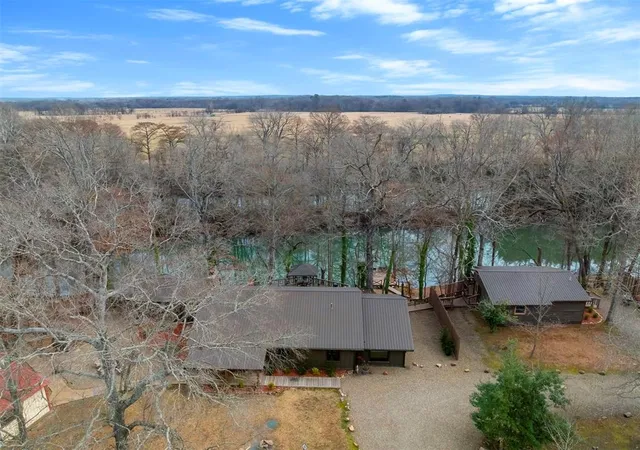 2nd image of 732 Red Fox Rd, Broken Bow, OK 74728 | MLS# 1214807