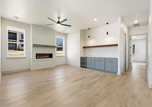 Photo 2 of Single family home for sale at 8101 Amber Ridge Dr, Edmond, OK 73034 | MLS# 1214836 | Listing updated on 2026-09-23