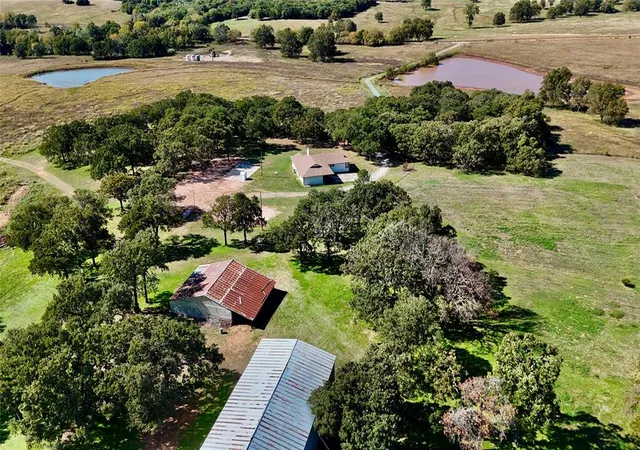 Photo 2 of Single family home for sale at 101284 S 3350 Road, Mc Loud, OK 74851 | MLS# 1214908 | Listing updated on 2026-10-29