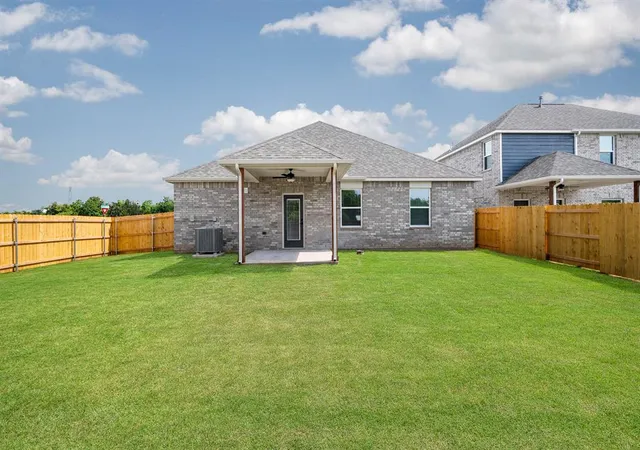 Homes for sale in Yukon, OK | 3108 Adelyn Ter, Yukon, OK 73099 | MLS# 1215316