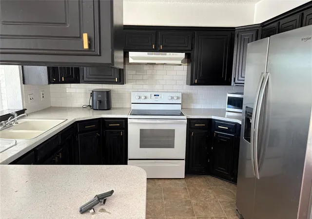4th image of 608 Sw 133Rd St, Oklahoma City, OK 73170 | MLS# 1215435
