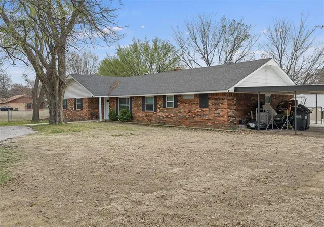 Homes for sale in Ardmore, OK | 501 Ruidosa St, Ardmore, OK 73401 | MLS# 1215588