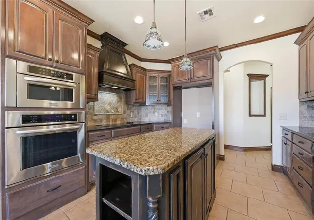 4th image of 2825 Asheforde Pl, Edmond, OK 73034 | MLS# 1215704