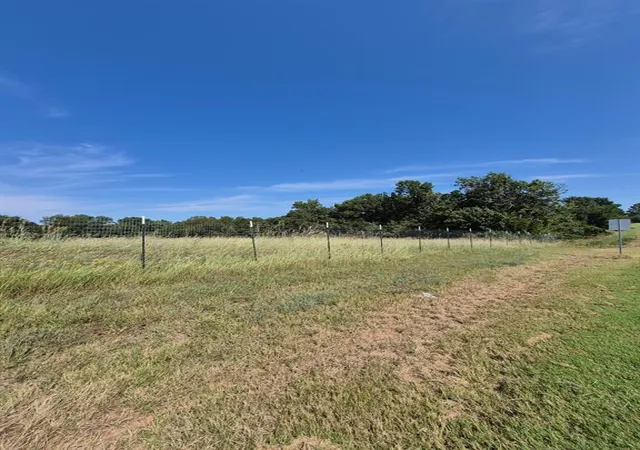 Homes for sale in Byars, OK | 37267 N Ok  59 Hwy, Byars, OK 74873 | MLS# 1215912