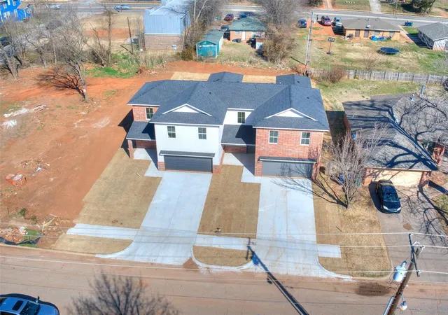 2nd image of 1509 NE 7th St, Oklahoma City, OK 73117