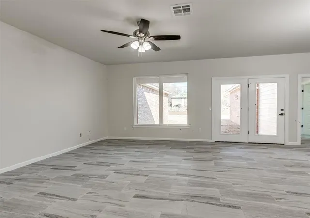 3rd image of 1509 Ne 7 St #B, Oklahoma City, OK 73117 | MLS# 1215925