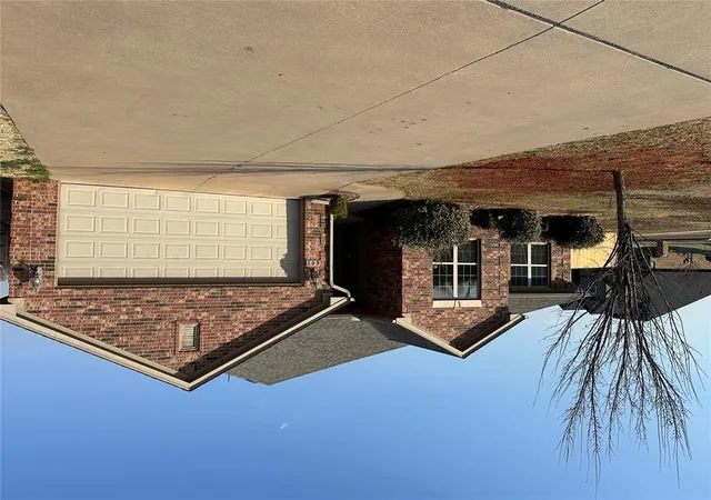 Homes for sale in Norman, OK | 605 Carolyn Ridge Rd, Norman, OK 73071 | MLS# 1215992