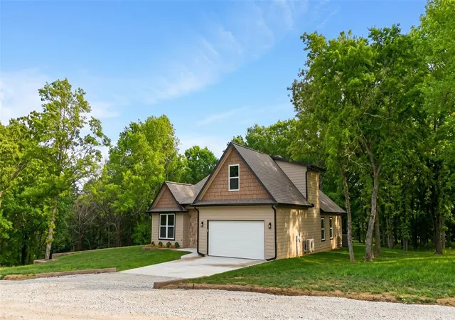 Homes for sale in Ada, OK | 17092 County Road 3544, Ada, OK 74820 | MLS# 1215995