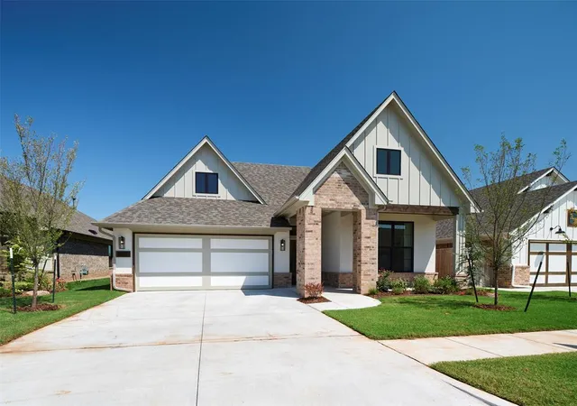 Photo 2 of Sale Pending at 1217 Wilmot St, Norman, OK 73069 | MLS# 1216072 | Listing updated on 2026-08-04
