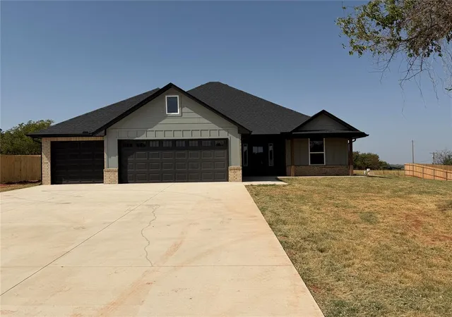 Photo 1 of Sale Pending at 2204 Winter Ridge Rd, Blanchard, OK 73010 | MLS# 1216105 | Listing updated on 2026-09-28