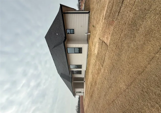 4th image of 10747 Sebastian St, Shawnee, OK 74804 | MLS# 1216185