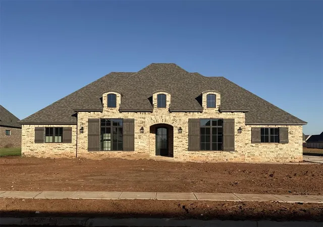 Photo 1 of Single family home for sale at 379 Venetian Ave, Piedmont, OK 73078 | MLS# 1216275 | Listing updated on 2026-10-08