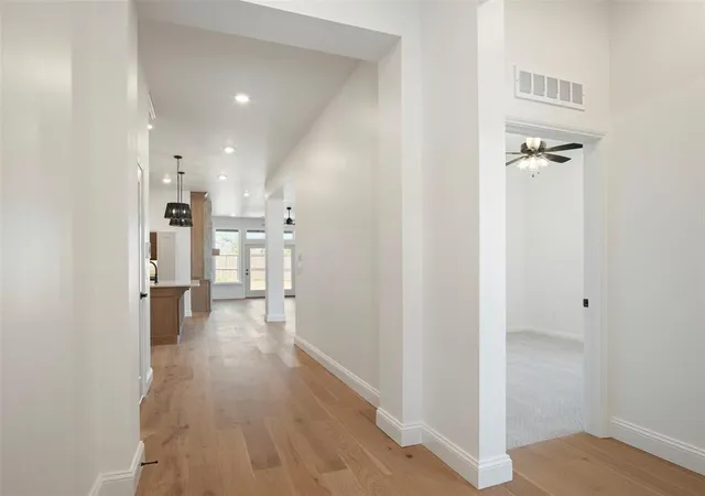 3rd image of 7901 Nw 163Rd St, Edmond, OK 73013 | MLS# 1216385