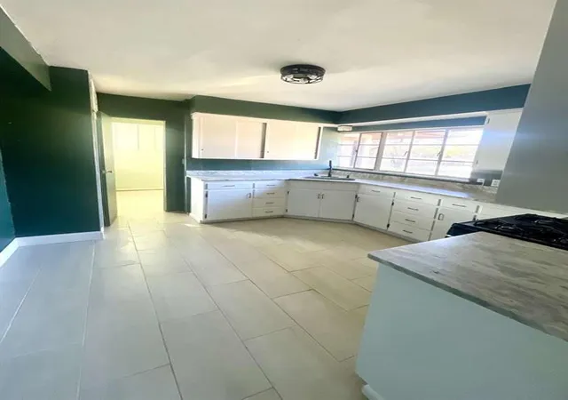 Photo 3 of Single family home for sale at 4335 Ne 42nd Street, Oklahoma City, OK 73121 | MLS# 1216402 | Listing updated on 2026-09-24