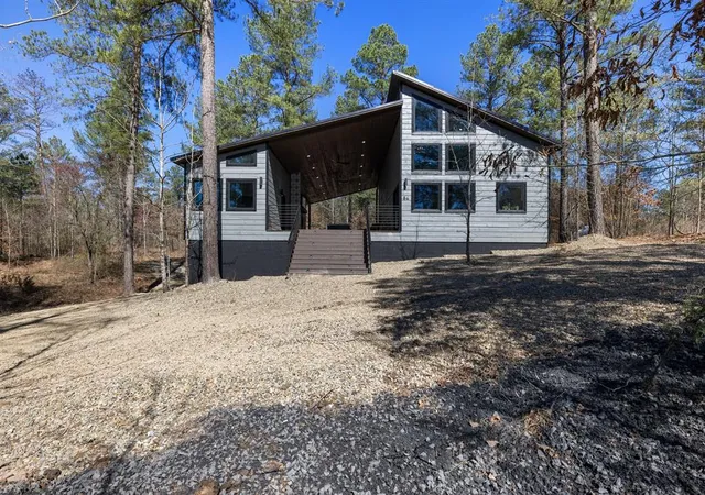 Photo 3 of Single family home for sale at 84 W Buggy Pine Trl, Broken Bow, OK 74728 | MLS# 1216451 | Listing updated on 2026-09-04