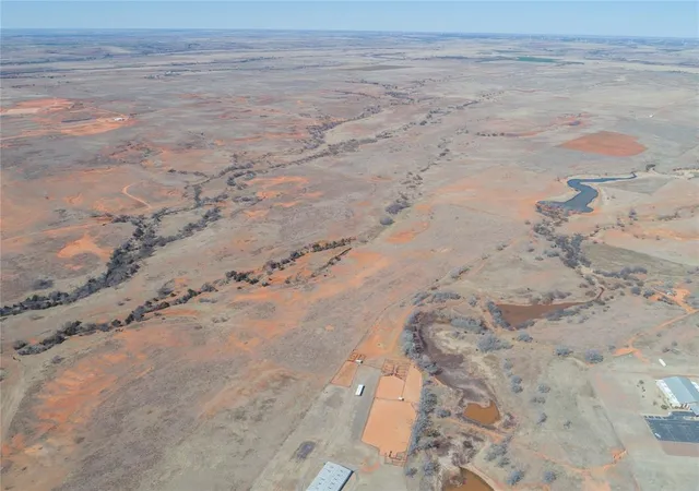 18th image of I 40 Service Rd, Sayre, OK 73662 | MLS# 1216464