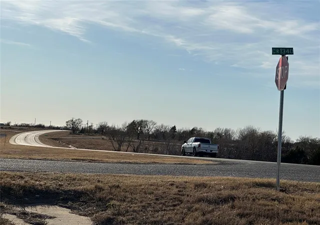 3rd image of 2191 Cotton Ct, Blanchard, OK 73010 | MLS# 1216496