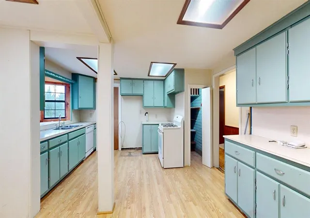 Photo 3 of Single family home for sale at 230 W Adams St, Purcell, OK 73080 | MLS# 1216601 | Listing updated on 2026-09-12