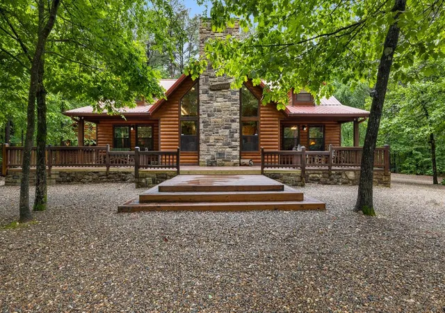 Photo 2 of Single family home for sale at 107 Mahogany Rd, Broken Bow, OK 74728 | MLS# 1216660 | Listing updated on 2026-03-07