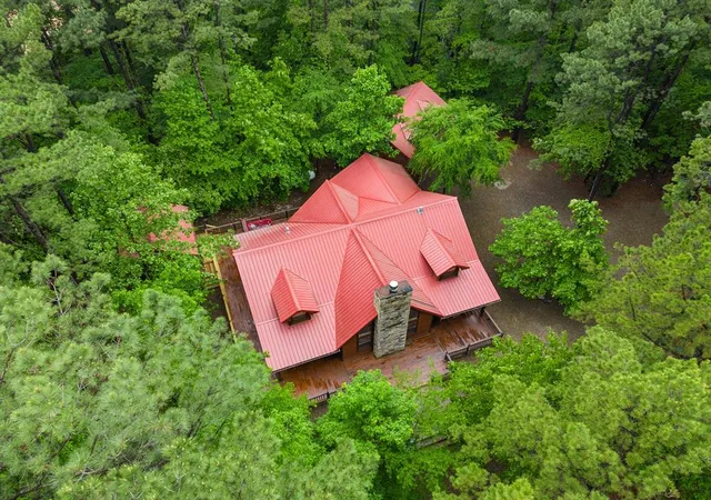 Photo 3 of Single family home for sale at 107 Mahogany Rd, Broken Bow, OK 74728 | MLS# 1216660 | Listing updated on 2026-03-07