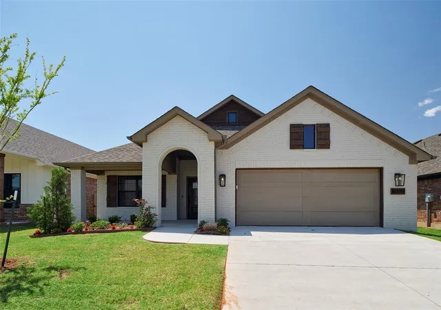 Photo 2 of Single family home for sale at 16309 Blackberry Farm Rd, Oklahoma City, OK 73013 | MLS# 1216743 | Listing updated on 2026-07-29