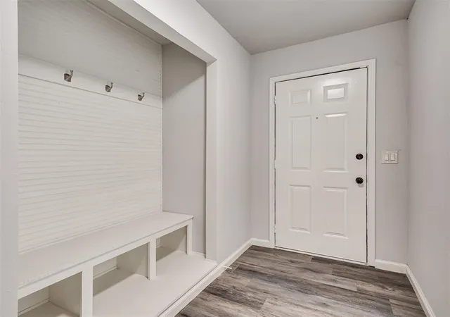 3rd image of 2502 Ridgecrest Dr, El Reno, OK 73036 | MLS# 1216776