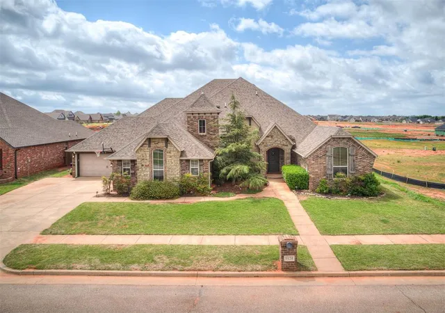 Photo 3 of Single family home for sale at 9124 SW 36th Street, Oklahoma City, OK 73179 | MLS# 1216806 | Listing updated on 2026-09-20