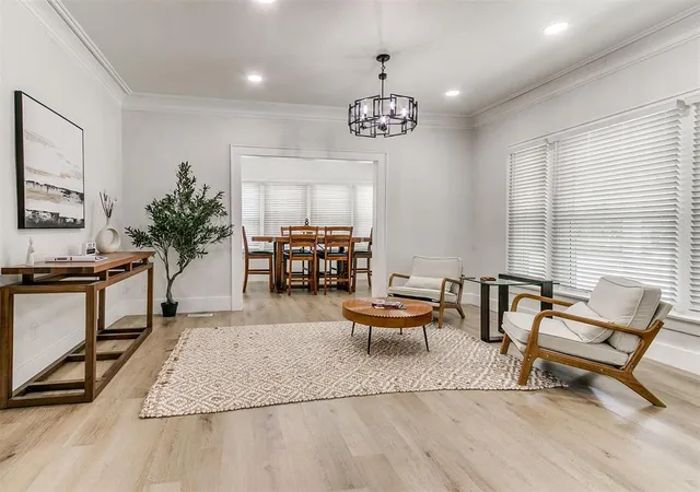 2nd image of 2207 Nw 18th St, Oklahoma City, OK 73107 | MLS# 1216879