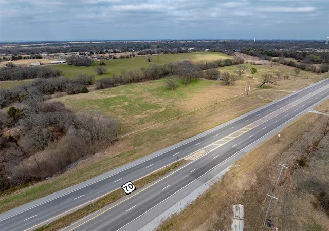 1st image of 17266 Us Hwy 70 Hwy, Lone Grove, OK 73443 | MLS# 1216899
