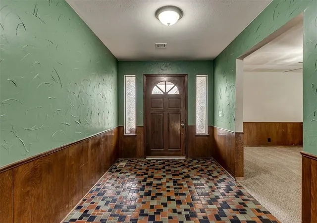 Photo 2 of Single family home for sale at 6212 Willowridge Dr, Oklahoma City, OK 73122 | MLS# 1216922 | Listing updated on 2026-10-16