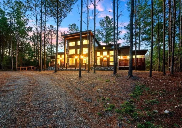 Photo 2 of Single family home for sale at 453 Bear Pine Trl, Broken Bow, OK 74728 | MLS# 1216923 | Listing updated on 2026-09-03