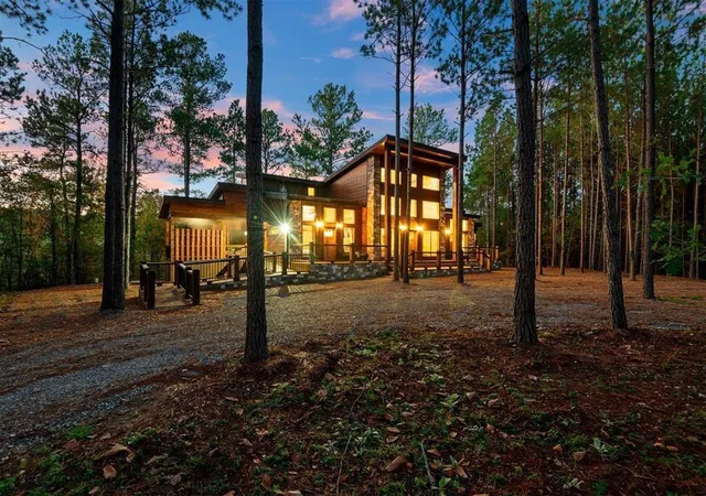 Photo 1 of Single family home for sale at 453 Bear Pine Trl, Broken Bow, OK 74728 | MLS# 1216923 | Listing updated on 2026-09-03