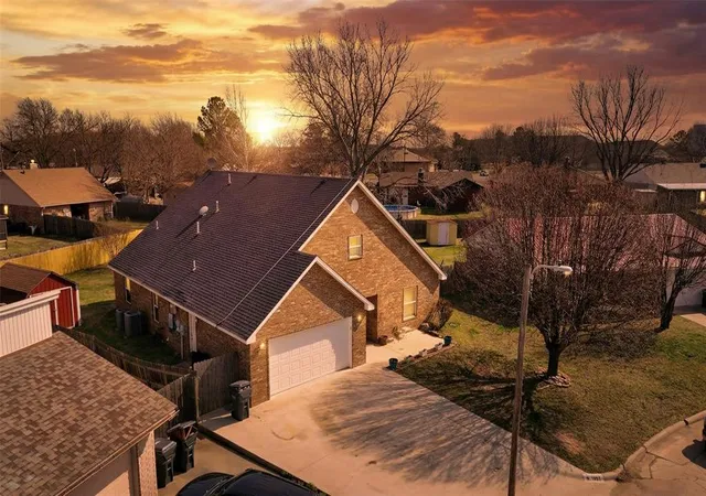 2nd image of 1601 N Ward Rd, Ardmore, OK 73401 | MLS# 1216935