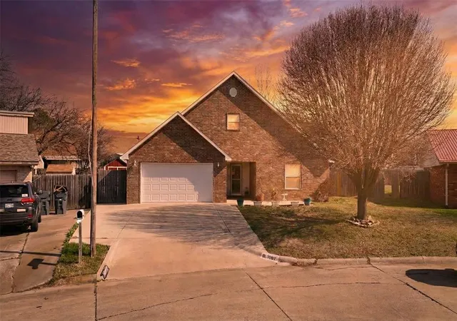 1st image of 1601 N Ward Rd, Ardmore, OK 73401 | MLS# 1216935