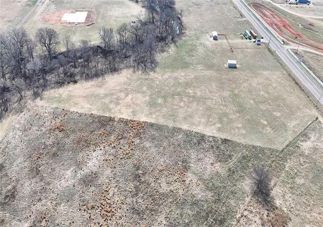 4th image of 1 48Th St, Lexington, OK 73051 | MLS# 1216937