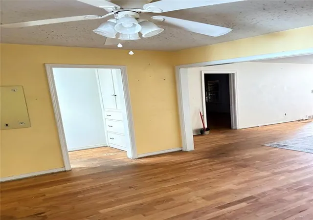 Photo 3 of Sale Pending at 3408 N Phillips Ave, Oklahoma City, OK 73105 | MLS# 1216954 | Listing updated on 2026-04-11