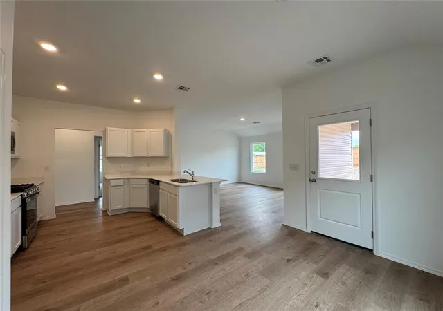 Homes for sale in Chandler, OK | 2013 Chandler Meadows Dr, Chandler, OK 74834 | MLS# 1216975