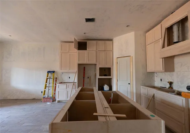 Photo 3 of Single family home for sale at 9300 Nw 119th Street, Yukon, OK 73099 | MLS# 1216991 | Listing updated on 2026-08-13
