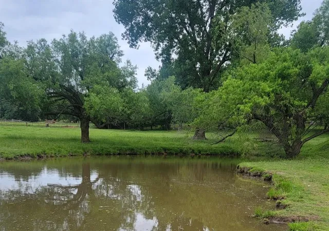 2nd image of 1000 E Britton Rd, Harrah, OK 73045 | MLS# 1216996