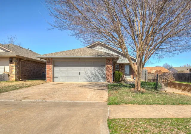 5th image of 11917 Sw 8Th St, Yukon, OK 73099 | MLS# 1217000
