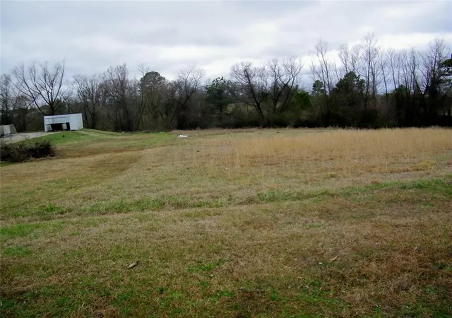 2nd image of E Washington St #Lot A, Idabel, OK 74745 | MLS# 1217067