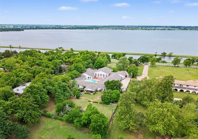 1st image of 2550 E Overholser Dr, Oklahoma City, OK 73127 | MLS# 1217069