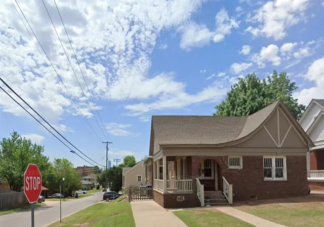 Homes for sale in Oklahoma City, OK | 500 Nw 33rd St, Oklahoma City, OK 73118 | MLS# 1217083