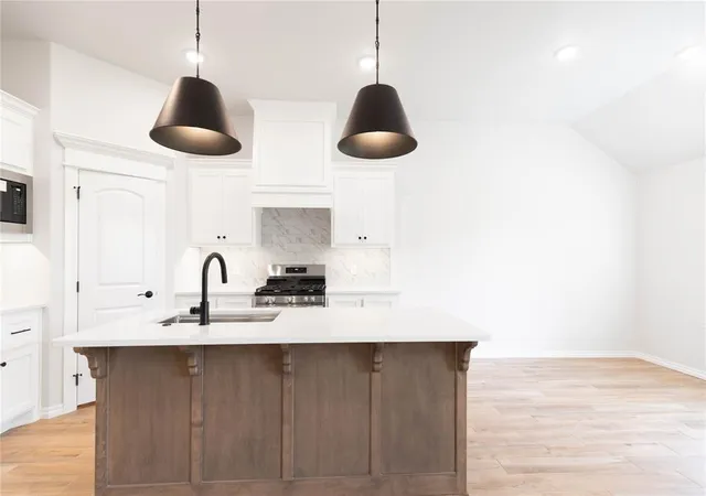 Photo 3 of Single family home for sale at 9216 NW 119th Street, Yukon, OK 73099 | MLS# 1217120 | Listing updated on 2026-09-22
