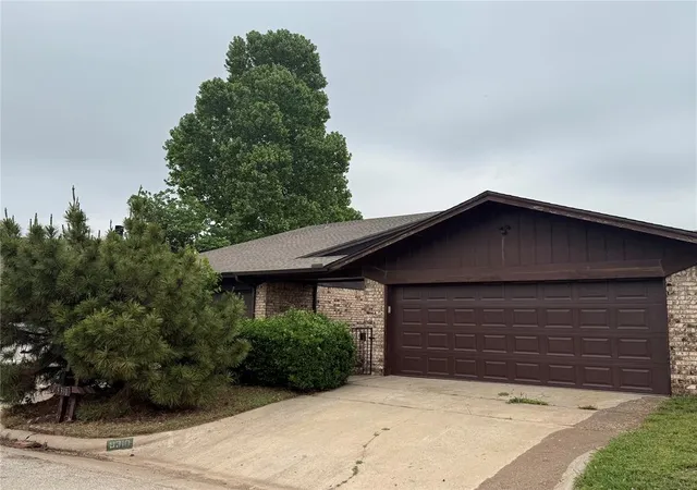 3rd image of 9310 S Hudson Ave, Oklahoma City, OK 73139 | MLS# 1217269
