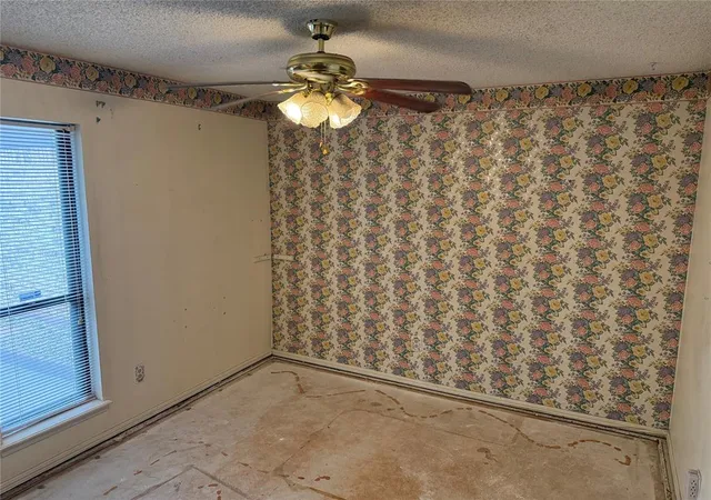 5th image of 9310 S Hudson Ave, Oklahoma City, OK 73139 | MLS# 1217269
