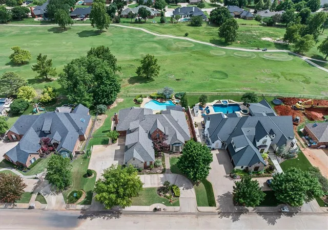 1st image of 400 Heritage Blvd, Edmond, OK 73025 | MLS# 1217344