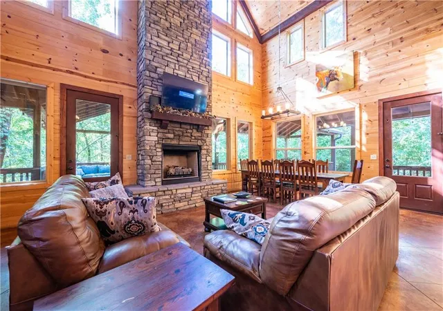 2nd image of 635 High Peak Trl, Broken Bow, OK 74728 | MLS# 1217379