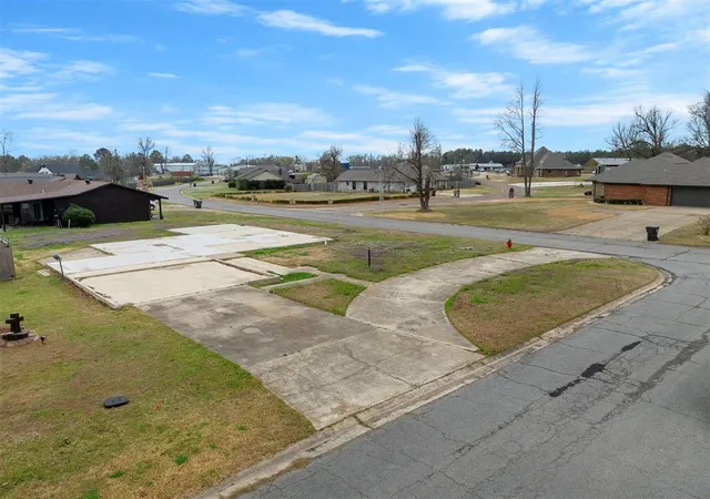Homes for sale in Idabel, OK | 102 Banbury Ln, Idabel, OK 74745 | MLS# 1217409